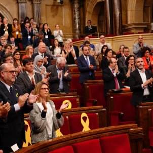 parlament manada - roberto lazaro parlament manada - roberto lazaro