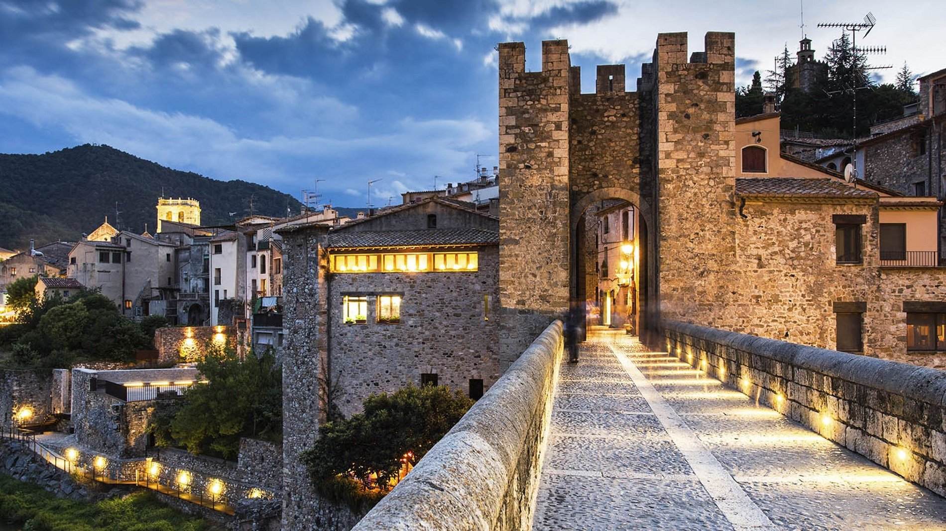 3 restaurantes de Besalú para viajar en el tiempo y quedarse de piedra