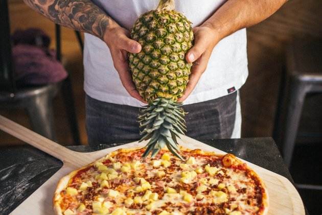 Pizza amb Piña