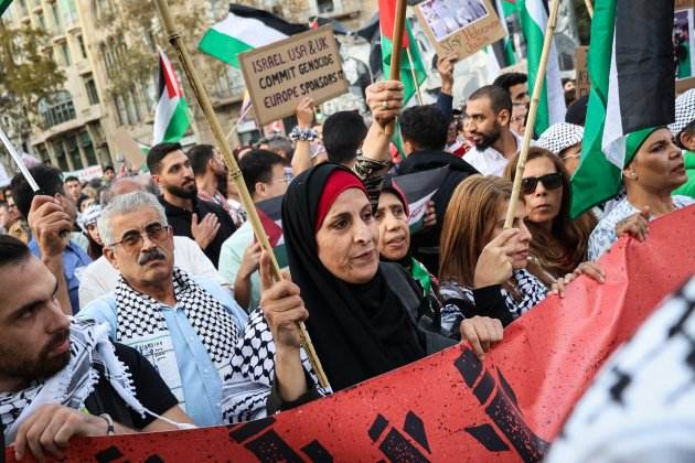 manifestació a favor de palestina barcelona / Foto: Miquel Muñoz manifestació a favor de palestina barcelona / Foto: Miquel Muñoz
