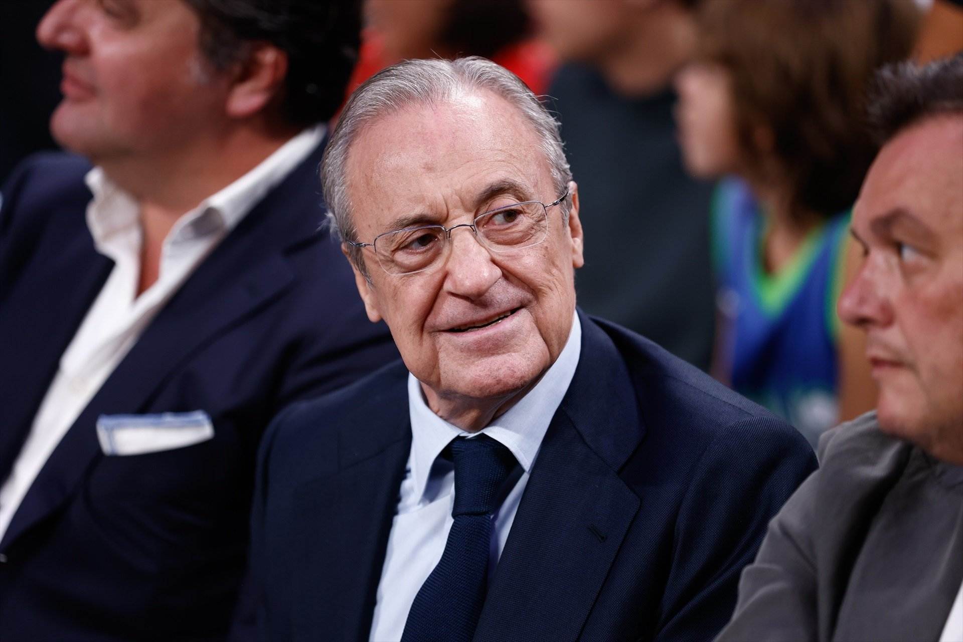 O Florentino Pérez arriba a 100 milions o firma pel Manchester City