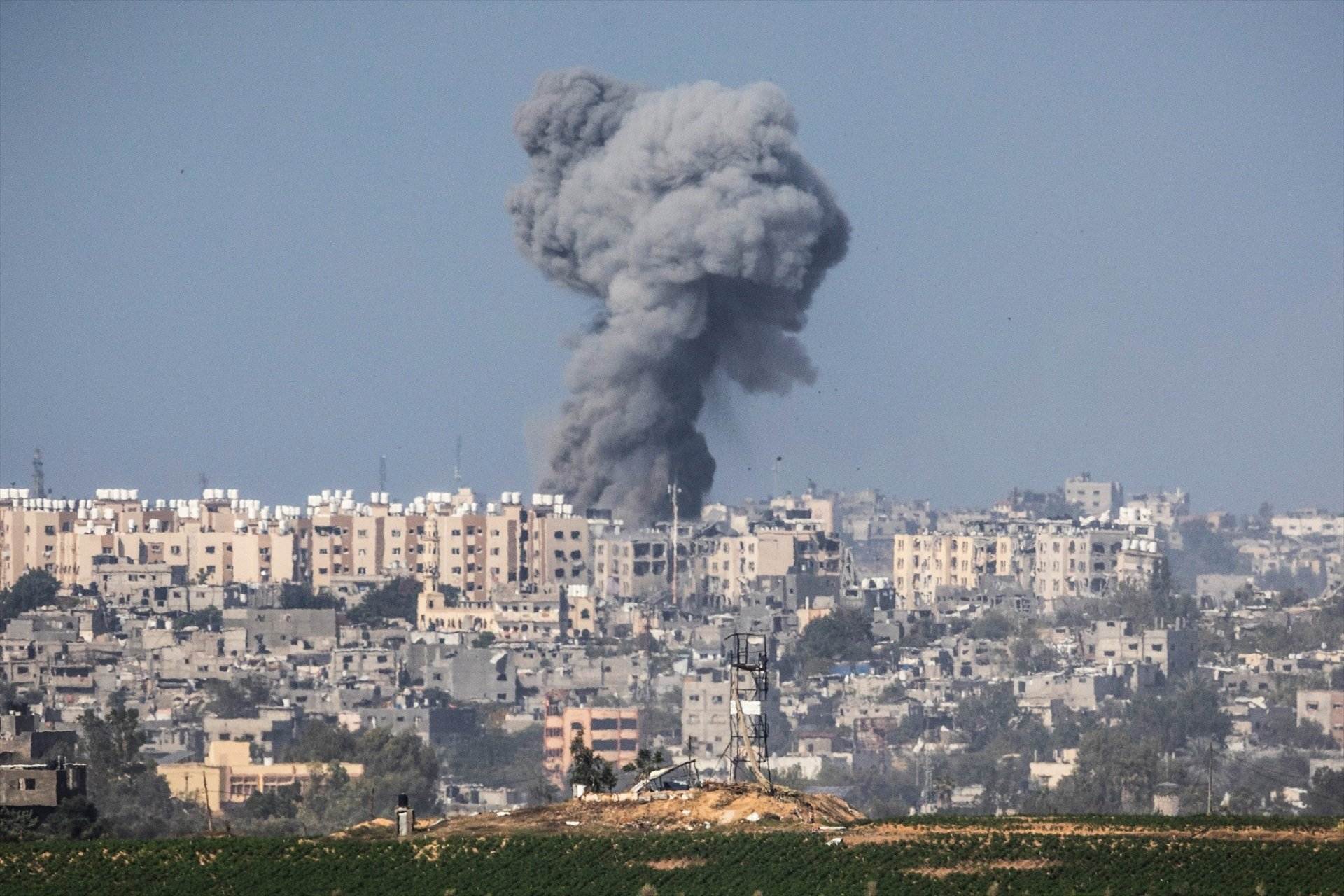 Israel intensificará los ataques en Gaza para preparar la ofensiva terrestre contra Hamás