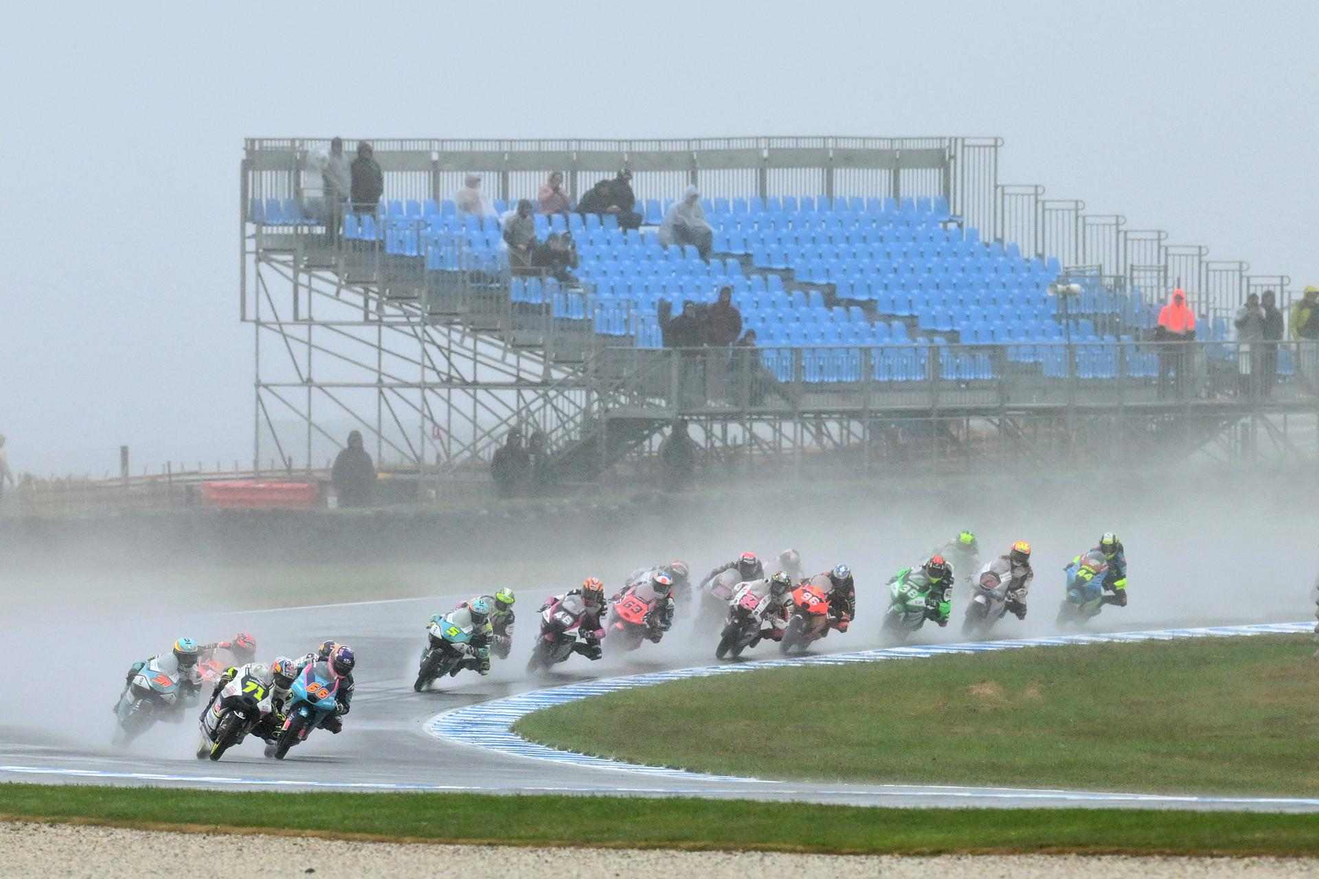 Cancel·lat l'esprint de MotoGP d'Austràlia per les complicades condicions meteorològiques