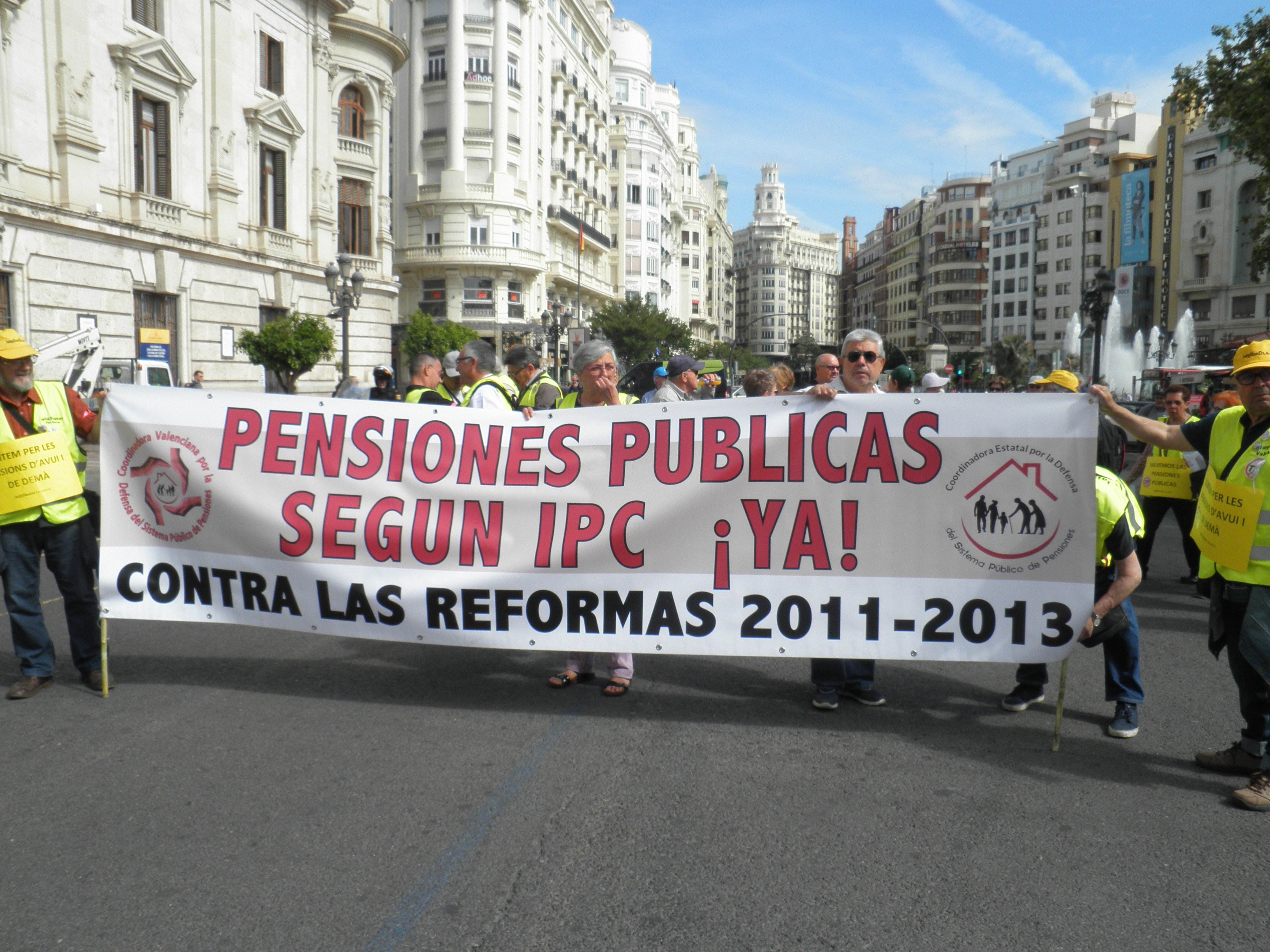 Los jubilados reclaman en València pensiones mínimas de 1080€