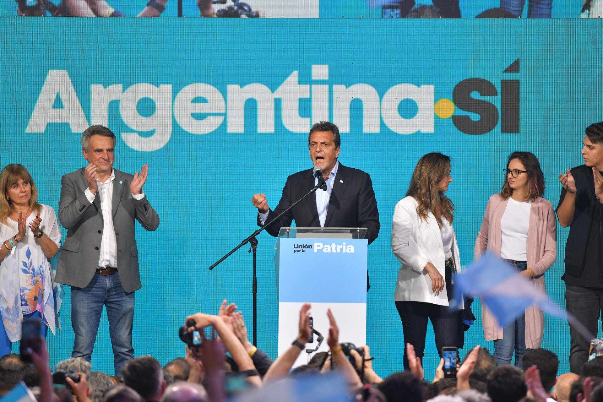 El peronismo frena, por ahora, la extrema derecha en Argentina: Massa y Milei, a la segunda vuelta