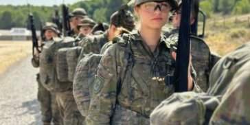 leonor militar leonor militar