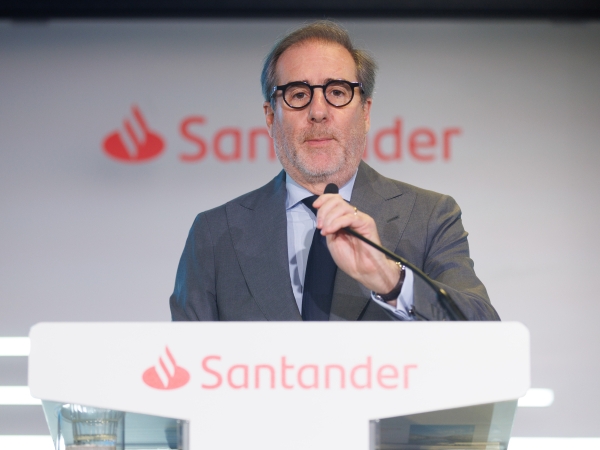 EuropaPress 5354318 consejero delegado grupo santander hector grisi interviene presentacion EuropaPress 5354318 consejero delegado grupo santander hector grisi interviene presentacion