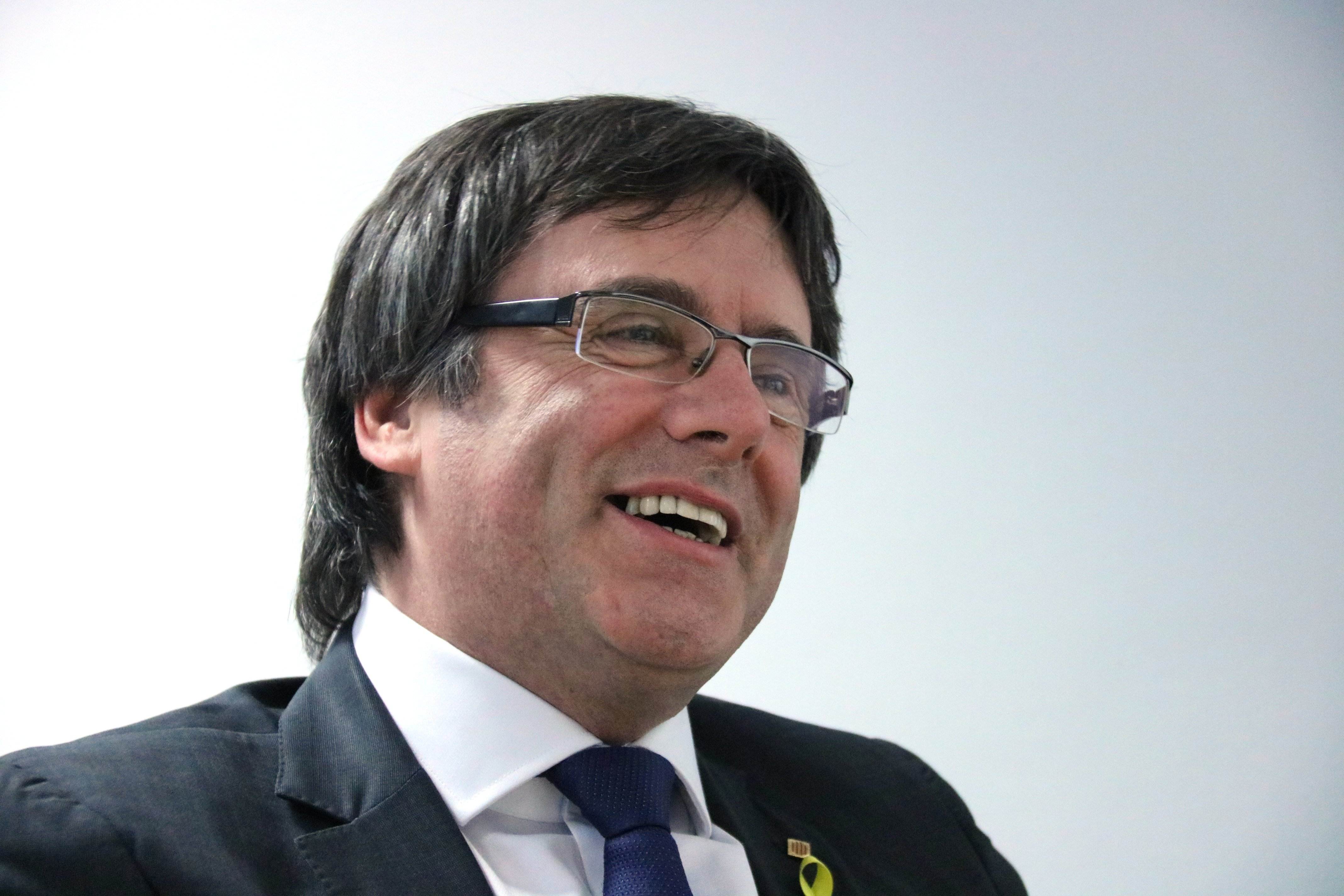 Puigdemont: "És hora de recordar qui ha fet president Pedro Sánchez"