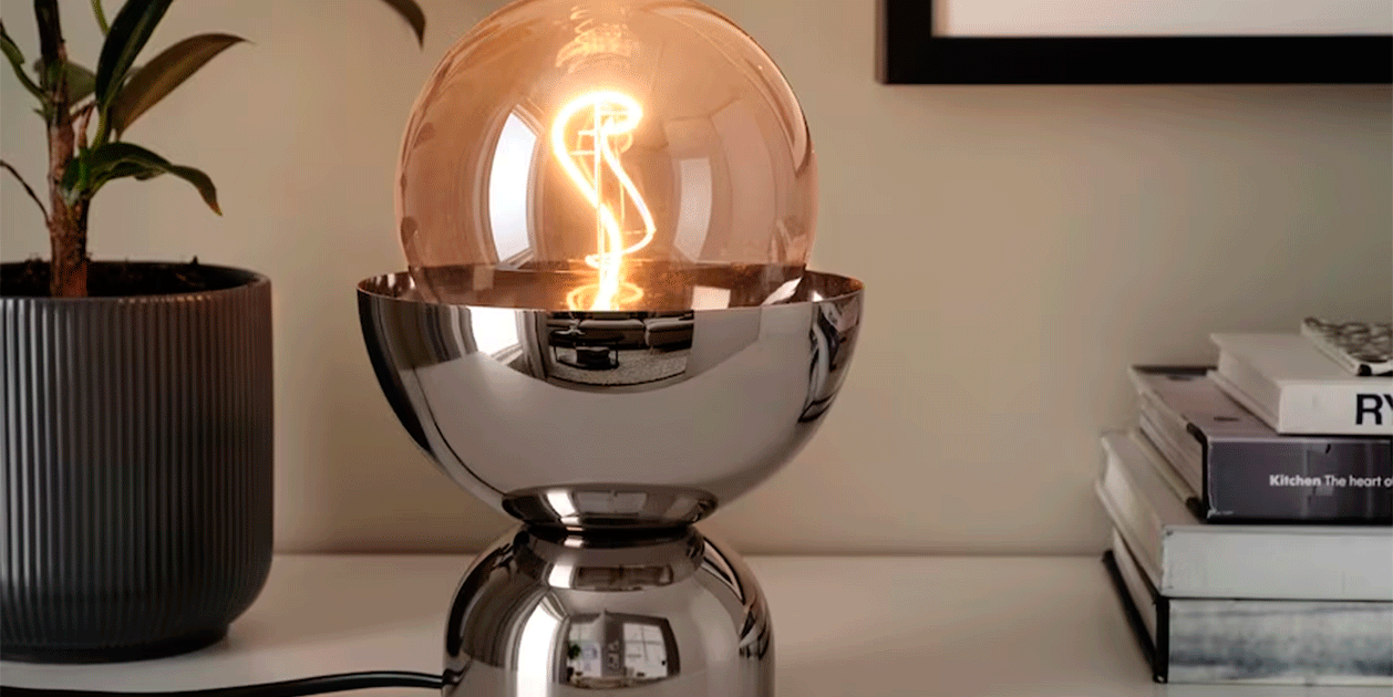 Ikea convierte un cuenco de metal en la lámpara de diseño del momento