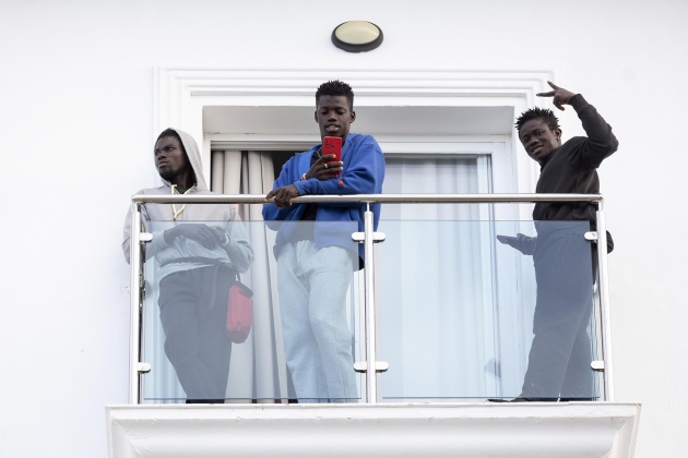 migrants canàries torroz màlaga hotel Urban Beach efe migrants canàries torroz màlaga hotel Urban Beach efe