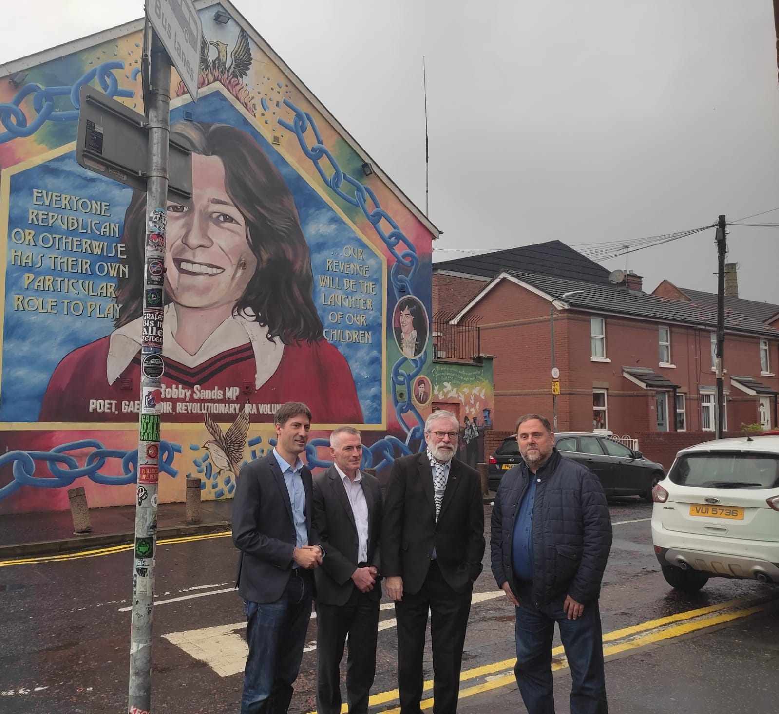 Junqueras fija los Acuerdos del Viernes Santo como un "ejemplo extraordinario" ante Gerry Adams