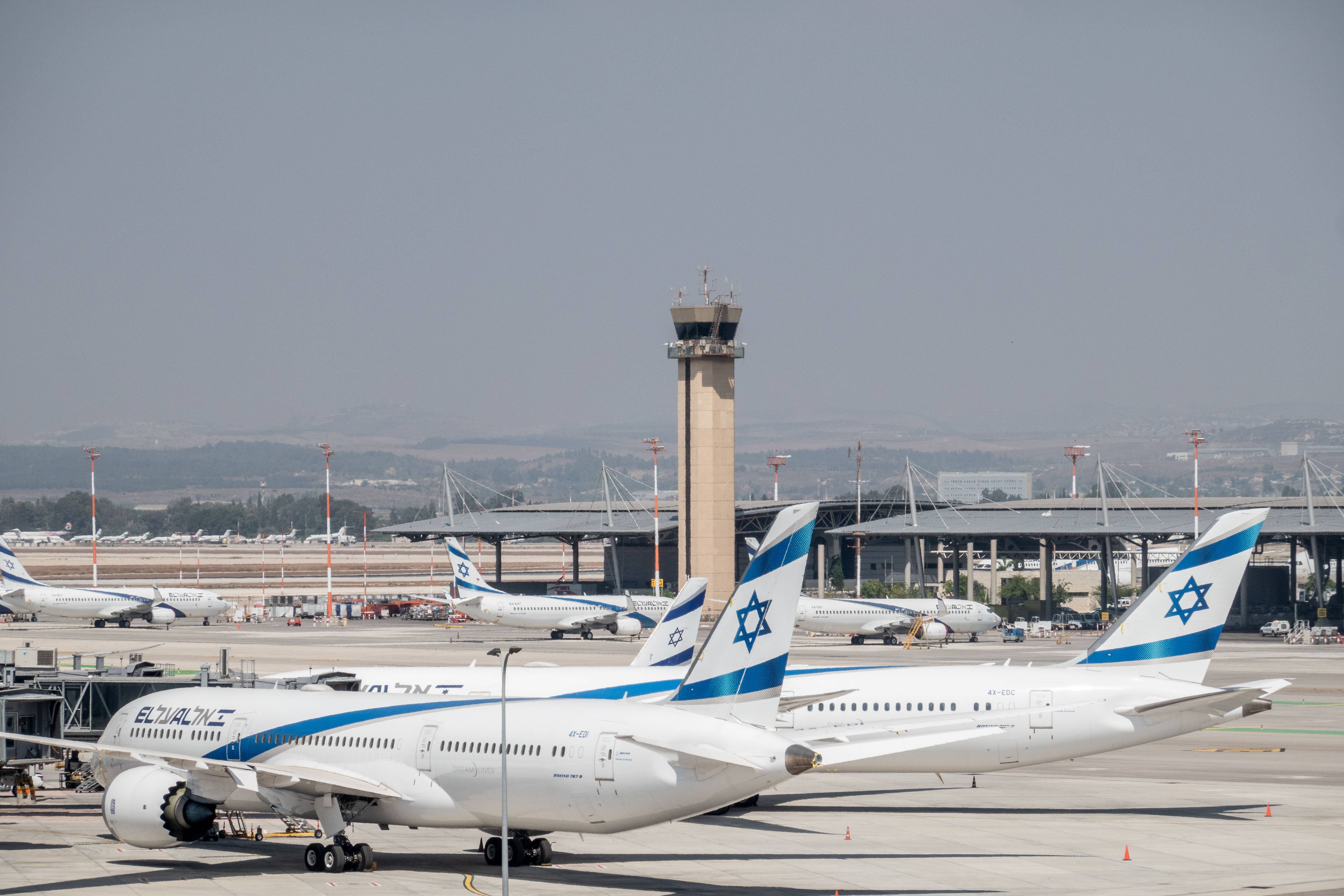 Una multitud asalta un aeropuerto ruso en busca de "judíos" de un vuelo de Tel Aviv
