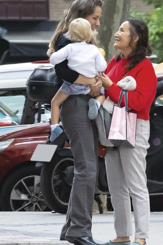 Telma con su hija Erin su madre Paloma, GTRES