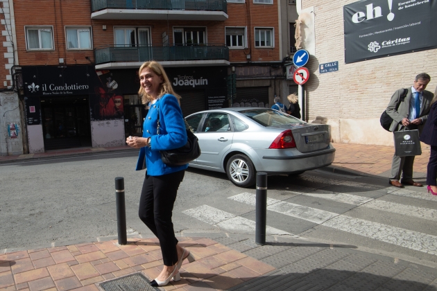 EuropaPress 5511569 alumbra cristina salida escuela hosteleria caritas 17 octubre 2023 murcia