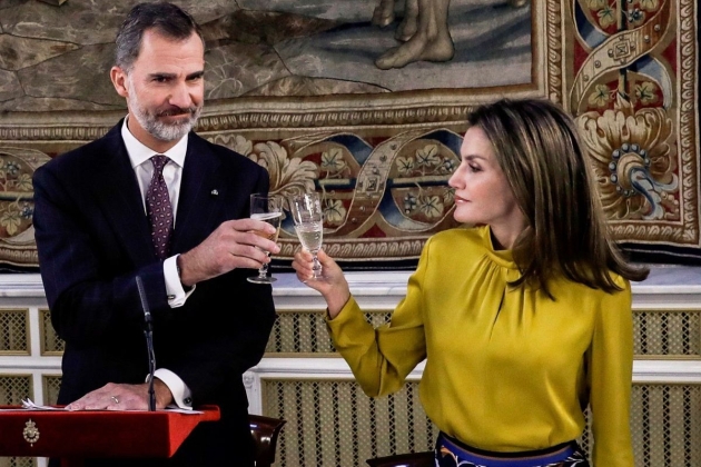 Felipe i Letizia brindis Felipe i Letizia brindis