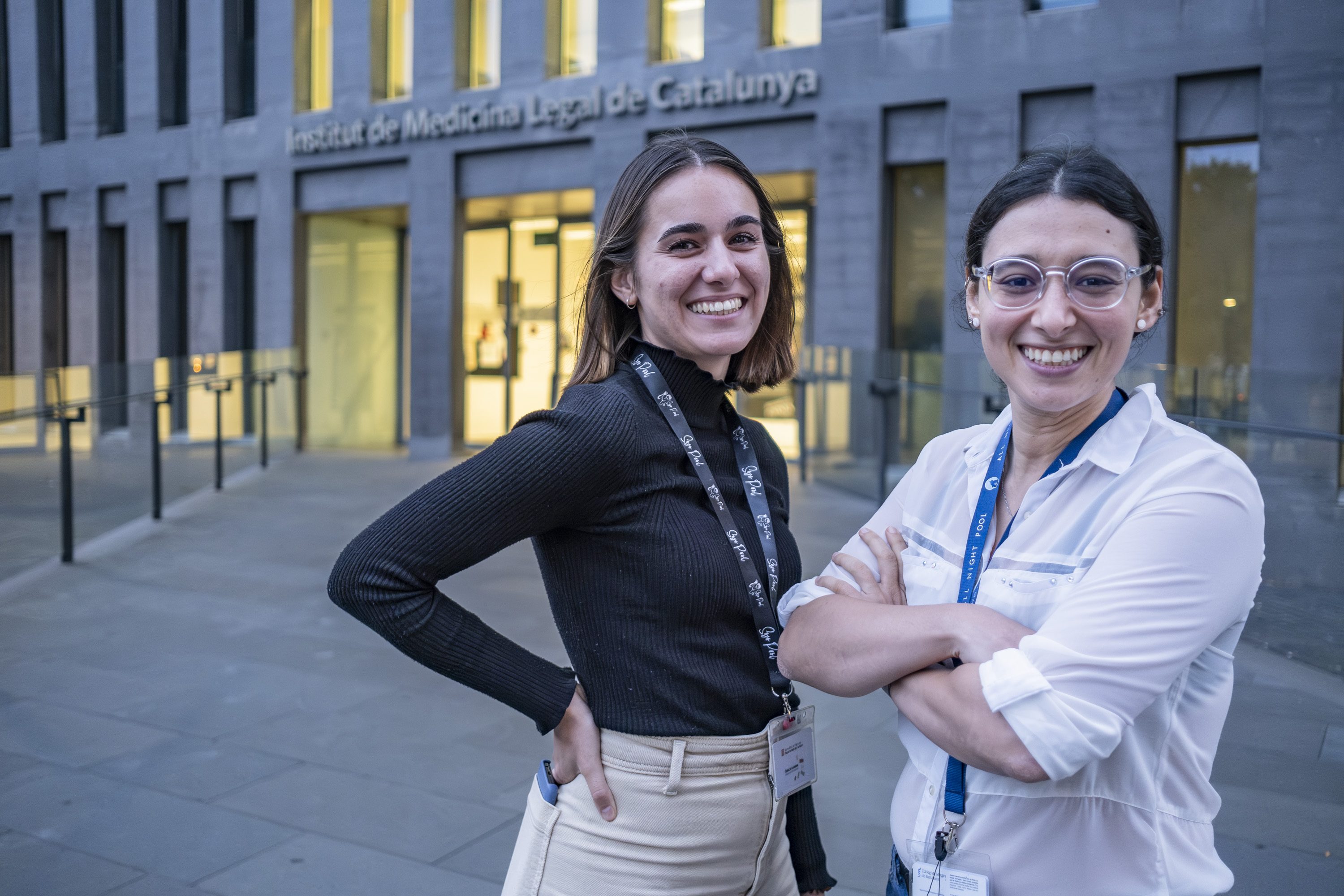 Amaia y Carina, las primeras MIR forenses en Catalunya: "Impresiona más la persona viva que la muerta"