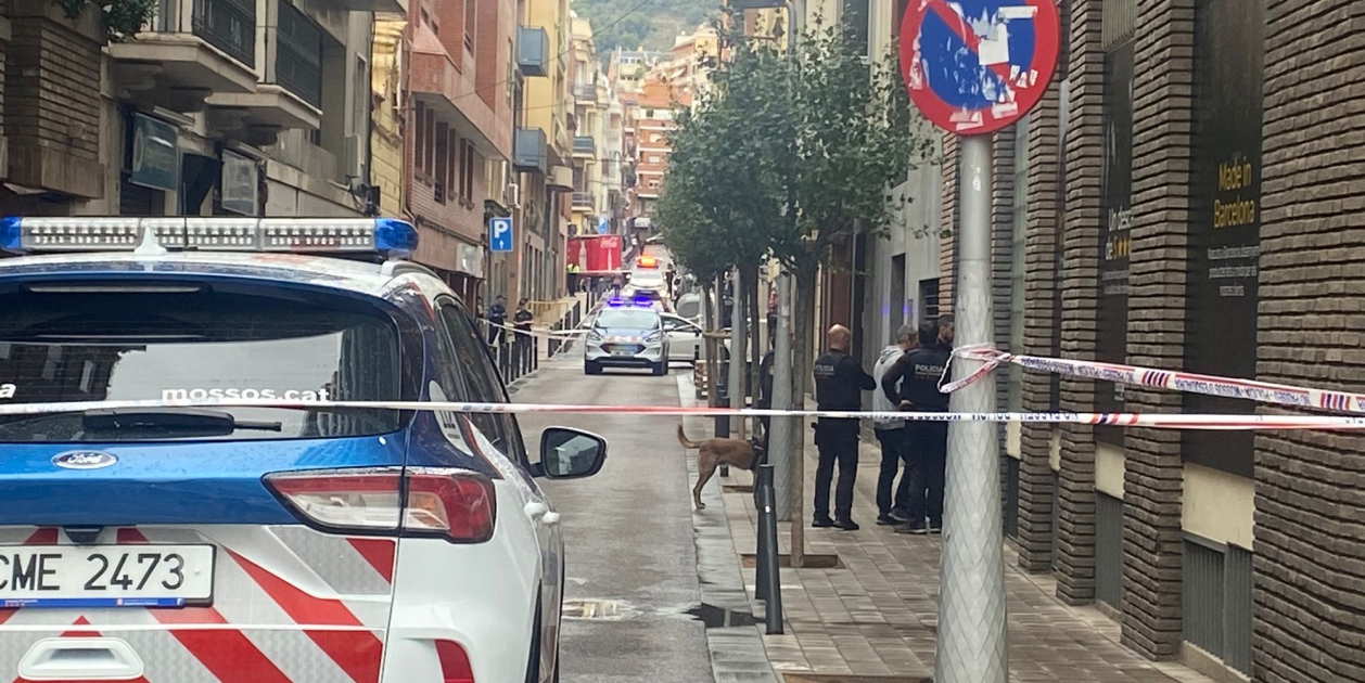 Desalojan la sede de Vox en Barcelona por una amenaza de bomba