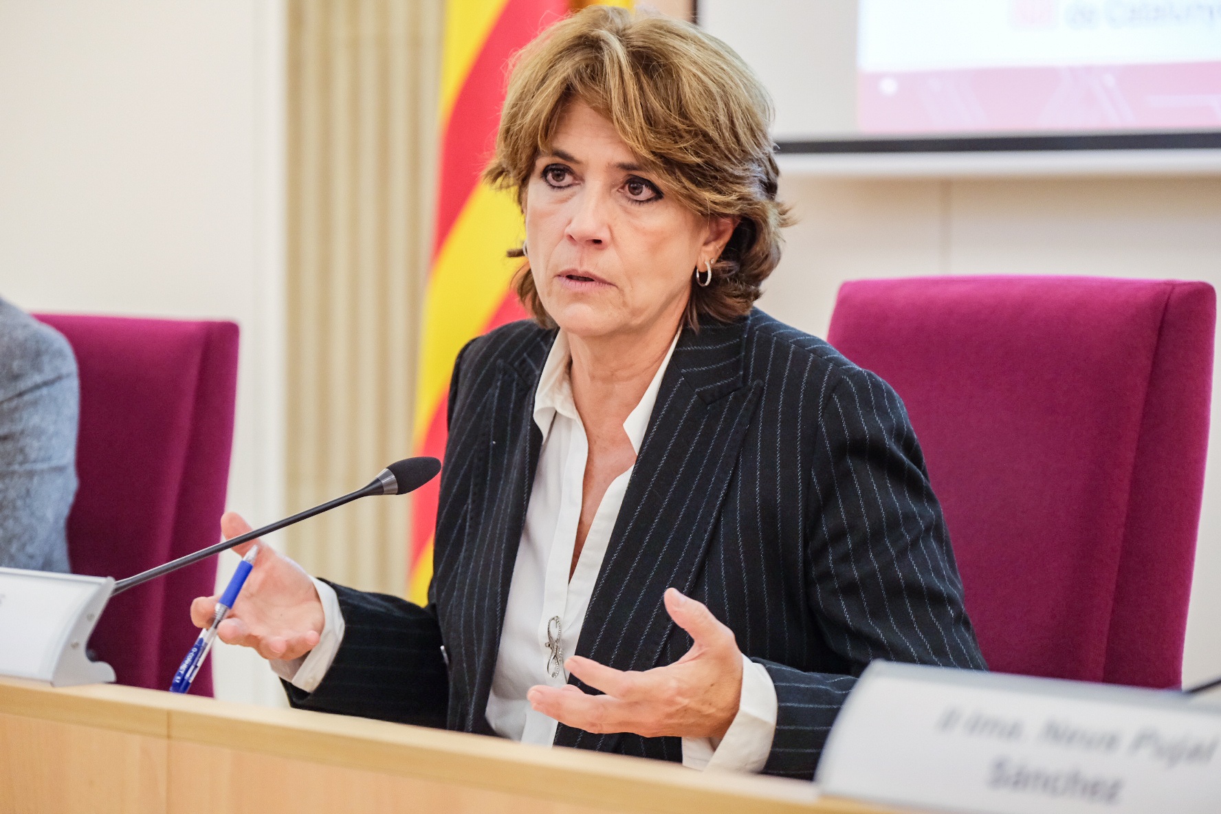 La fiscal Dolores Delgado afirma que "si Espanya no dona resposta a la memòria, vulnera drets humans"