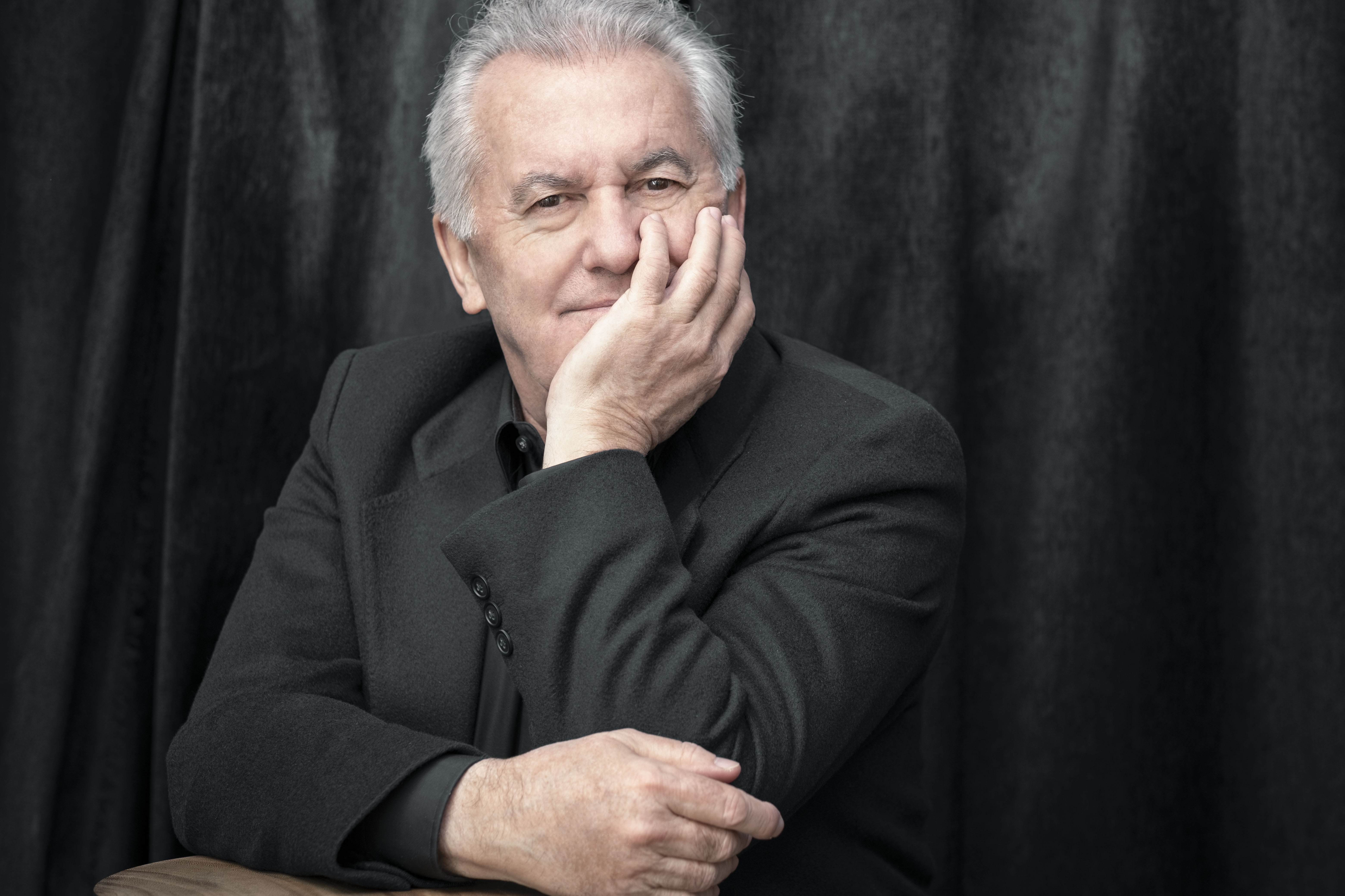 Víctor Manuel celebra els 75 anys amb un concert al Liceu de Barcelona