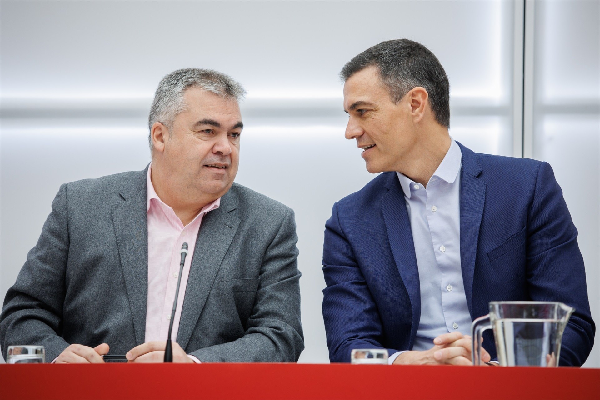 El PSOE celebra els resultats de la consulta interna: "Som més a prop de la investidura"