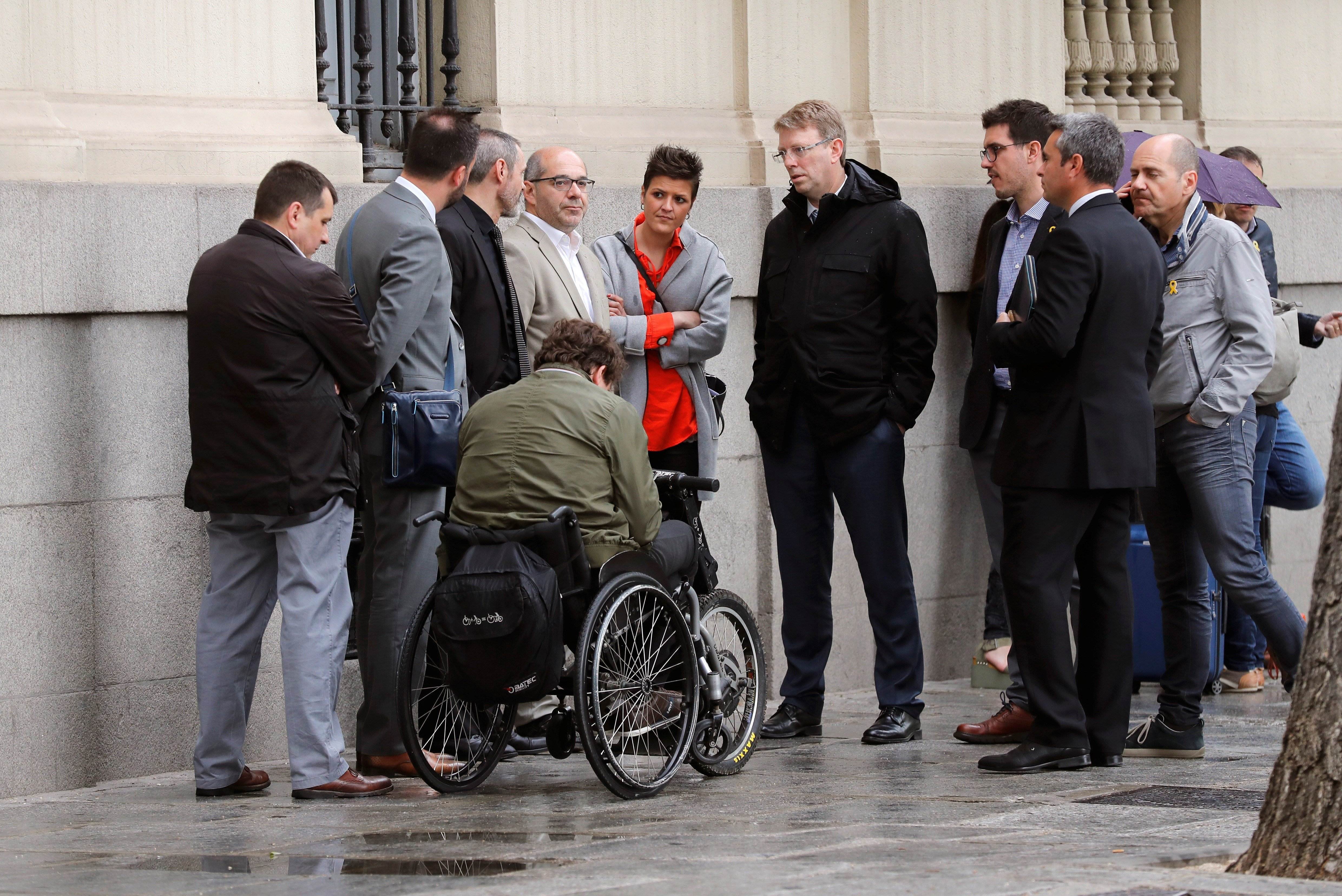 El soberanismo critica ante el Supremo que se procese a la Mesa por "permitir un debate"