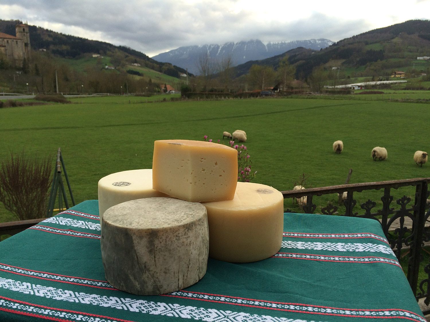 Degustar-lo tot sol: així és un dels formatges més premiats d'Europa