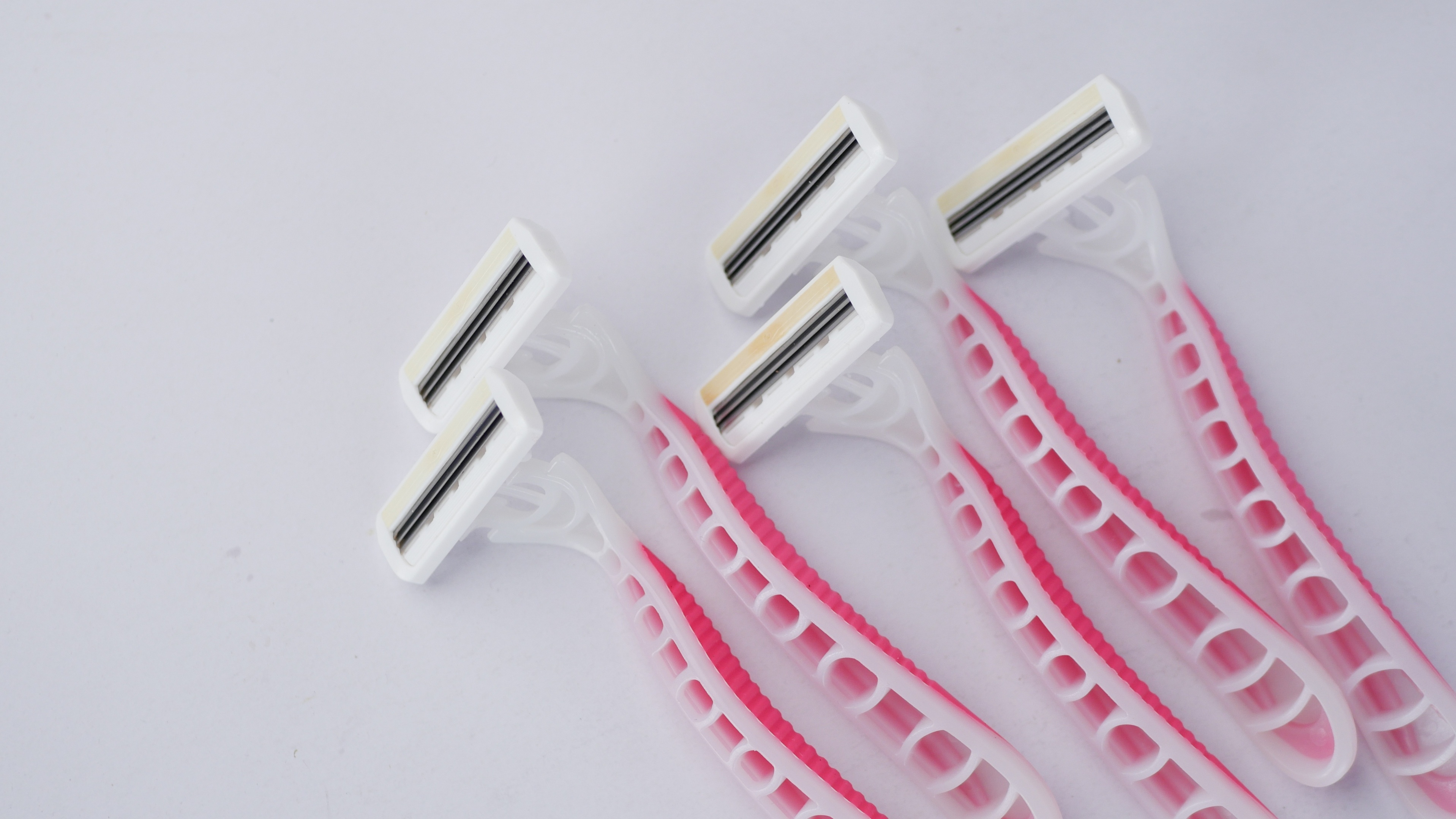 3 trucos infalibles para arreglar las cuchillas de afeitar oxidadas: ¡Deja de tirarlas!