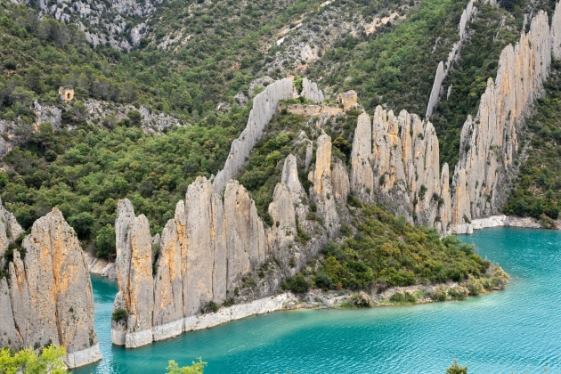 amazing sharp rocks near finestras uninhabited vil 2022 02 07 10 21 21 utc amazing sharp rocks near finestras uninhabited vil 2022 02 07 10 21 21 utc