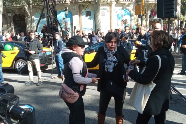 Inicio del acto en memoria del taxista asesinado organizado por Elite Taxi. Jordi Palmer Inicio del acto en memoria del taxista asesinado organizado por Elite Taxi. Jordi Palmer