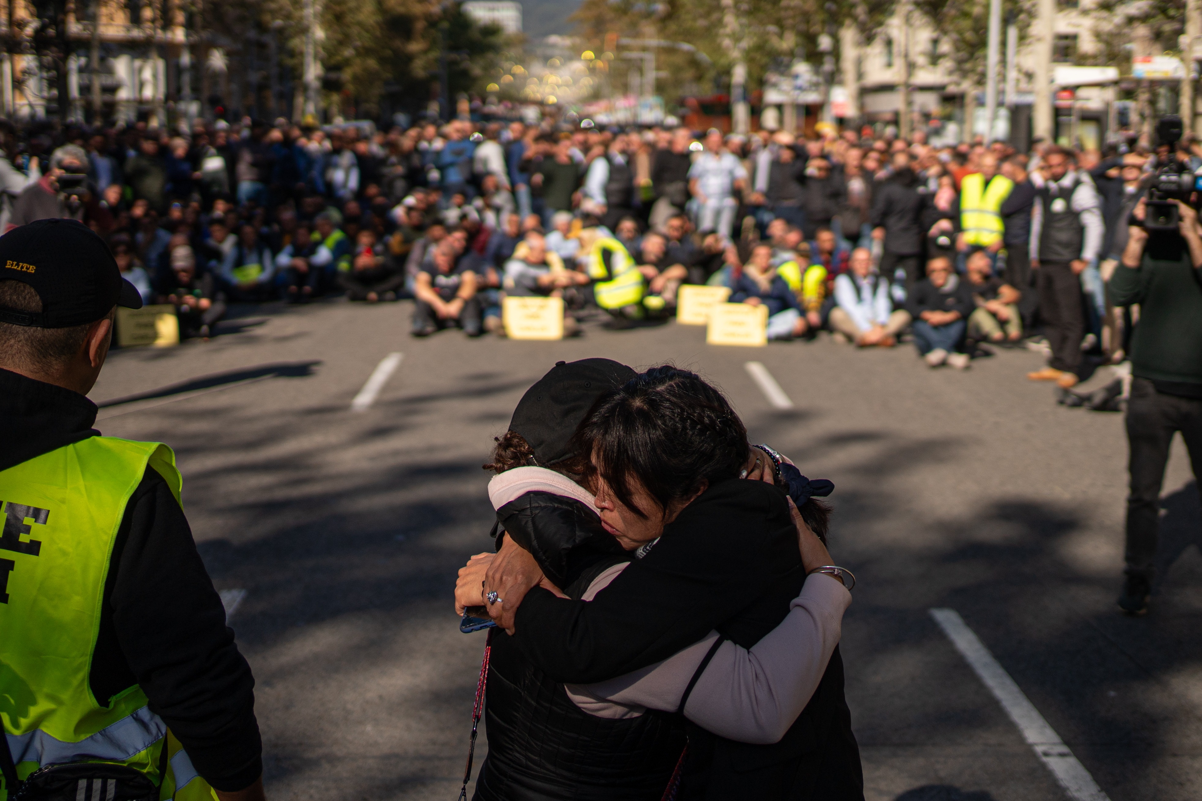 El taxi de Barcelona plora la mort del company Carlos: “Era un dels nostres”