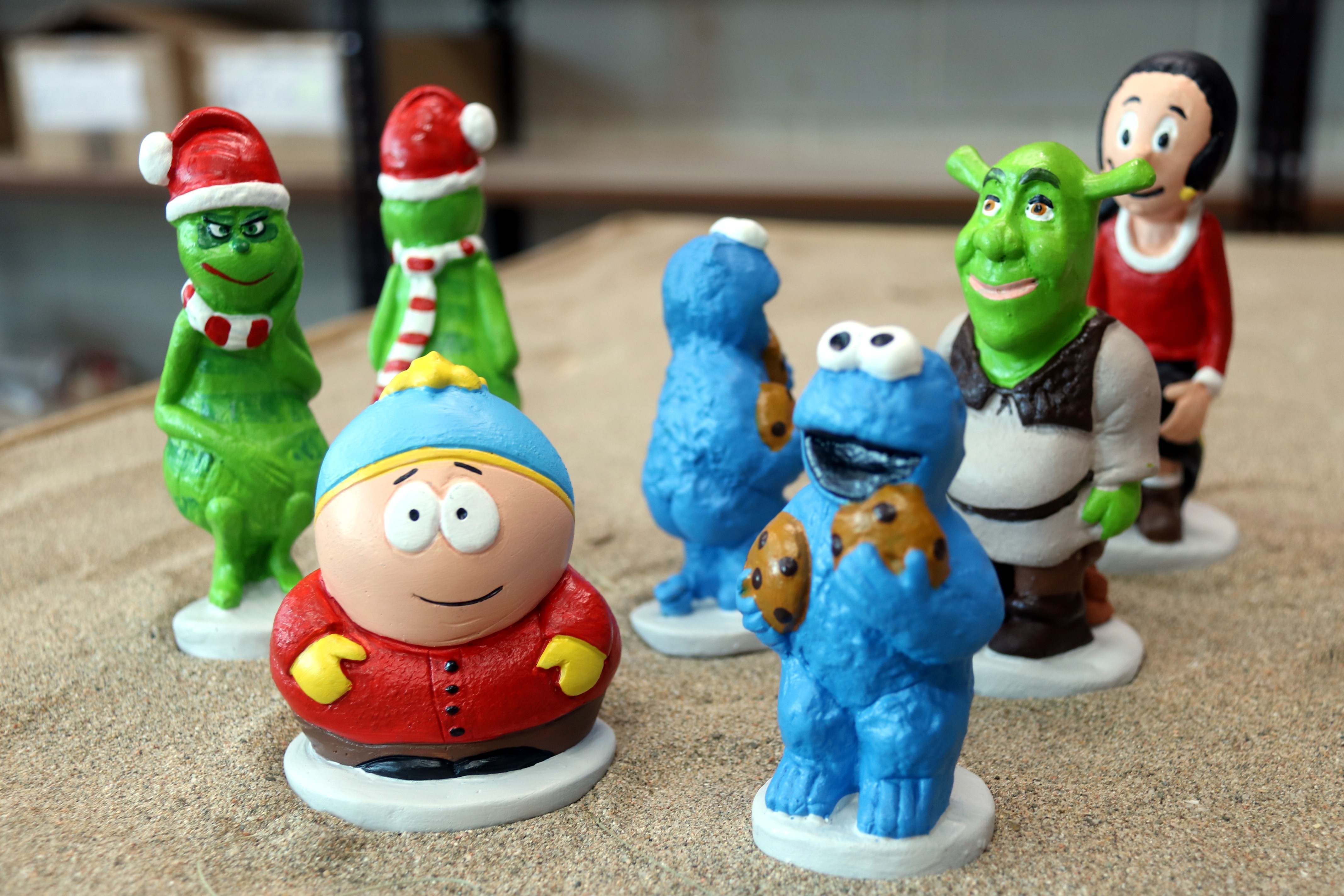 South Park, Grinch, monstruo de las galletas, shrek y olivia