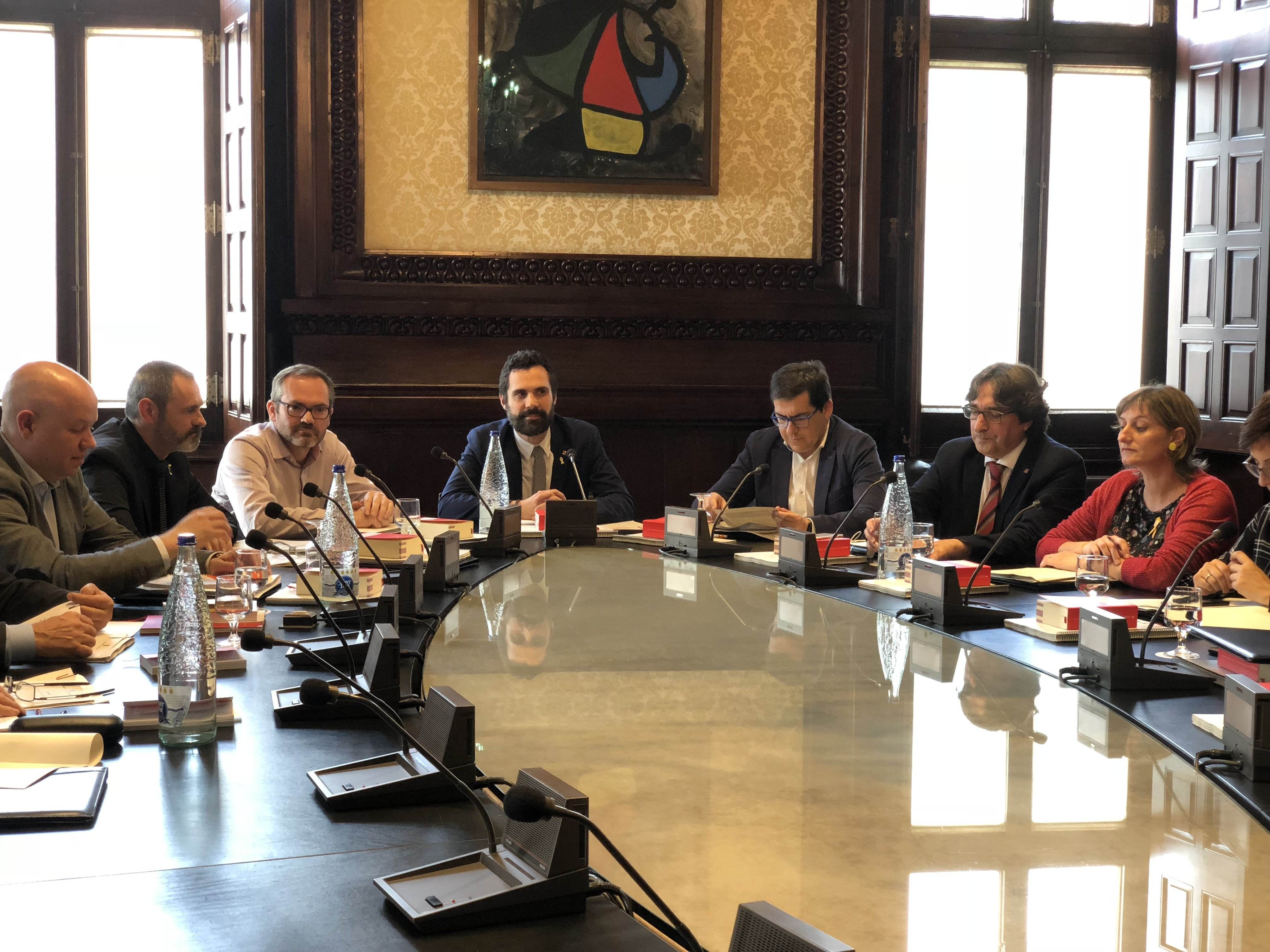 El Parlament ha d'acceptar la suspensió dels diputats processats per Llarena?