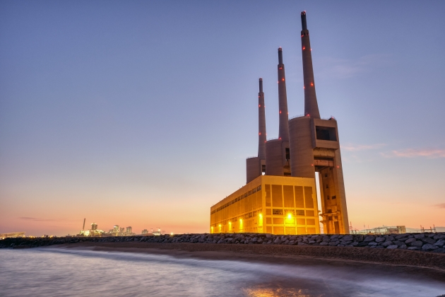 the shut down thermal power station at sant adria 2022 12 17 03 45 11 utc