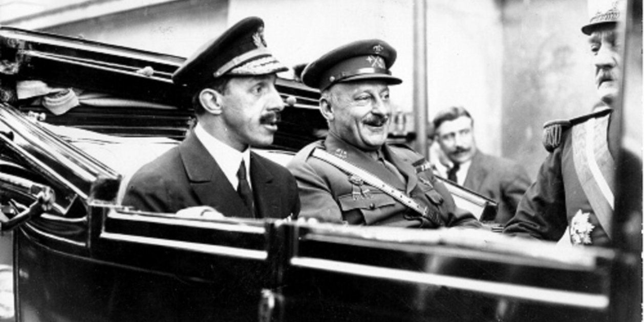 El rey Alfonso XIII y el general Primo de Rivera. Font Wikimedia El rey Alfonso XIII y el general Primo de Rivera. Font Wikimedia