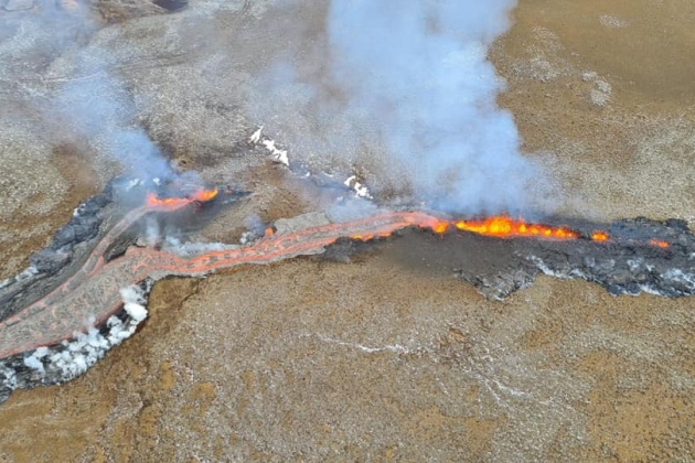 fisura de una erupción volcanica en Islandia. Foto: Wikipedia fisura de una erupción volcanica en Islandia. Foto: Wikipedia