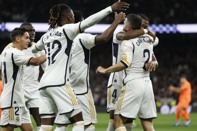 Los jugadores del Real Madrid celebrando el gol de Dani Carvajal / Foto: EFE Los jugadores del Real Madrid celebrando el gol de Dani Carvajal / Foto: EFE