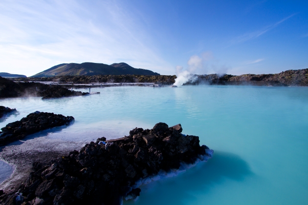 blue lagoon / unsplash blue lagoon / unsplash