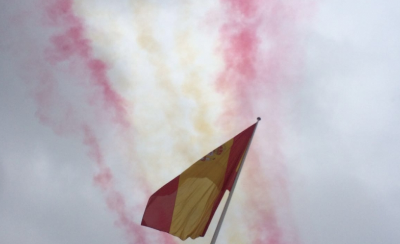 El Supremo protege la bandera española: multas de hasta 2.160 euros por rajarla