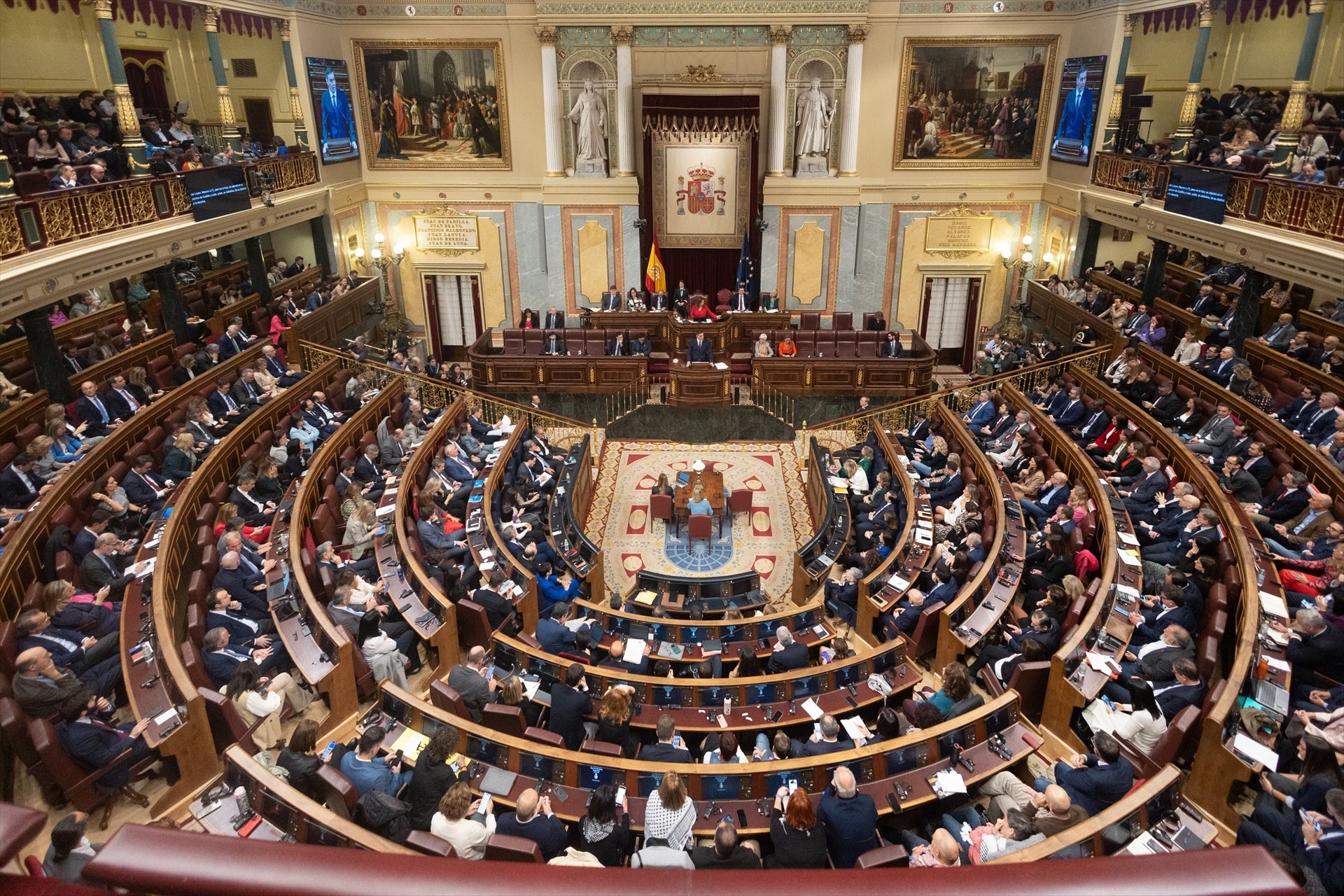 El 52% dels espanyols, insatisfets amb el funcionament de la democràcia