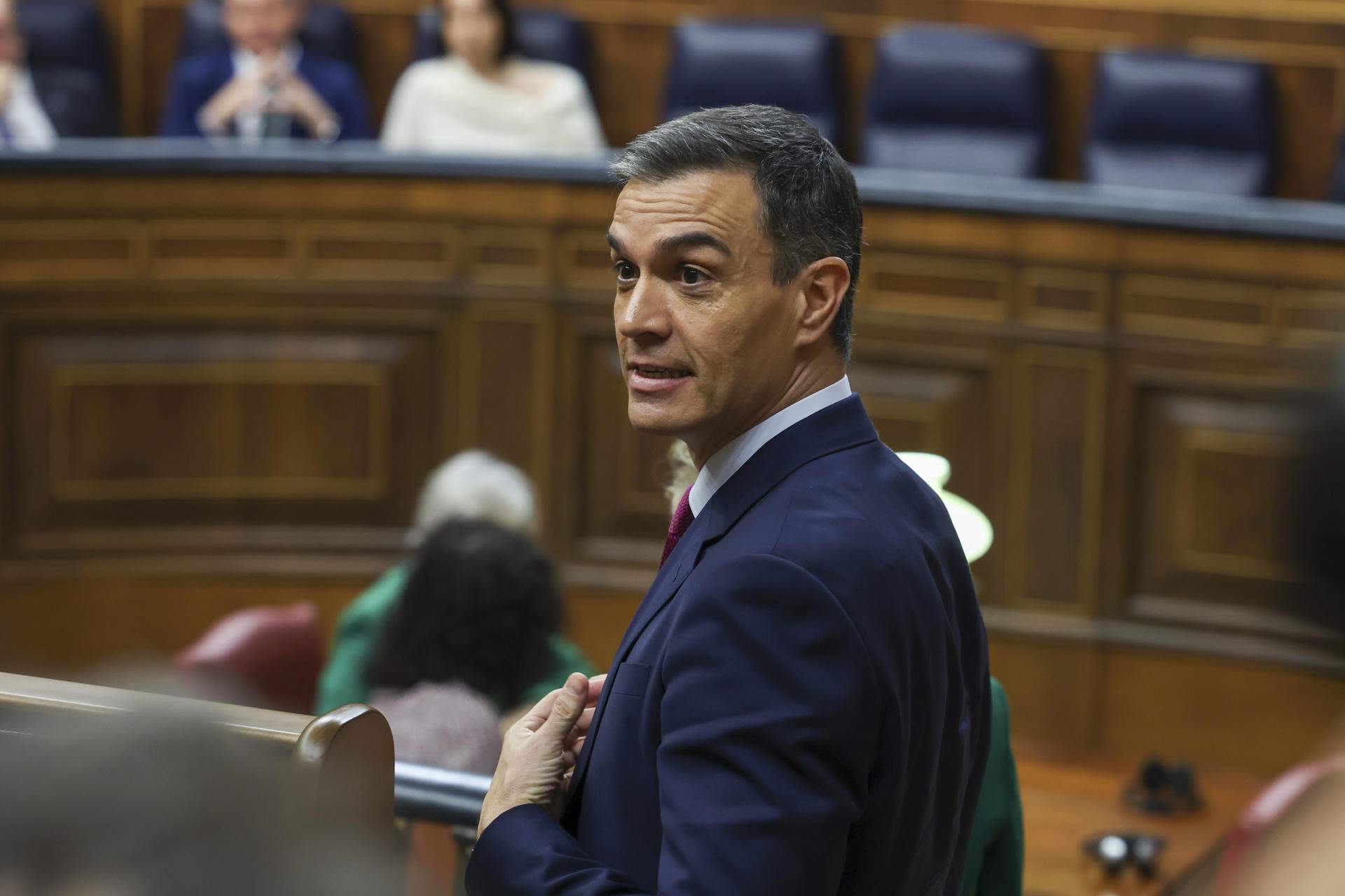 Creus que Pedro Sánchez ha de rectificar el seu discurs sobre l'amnistia?