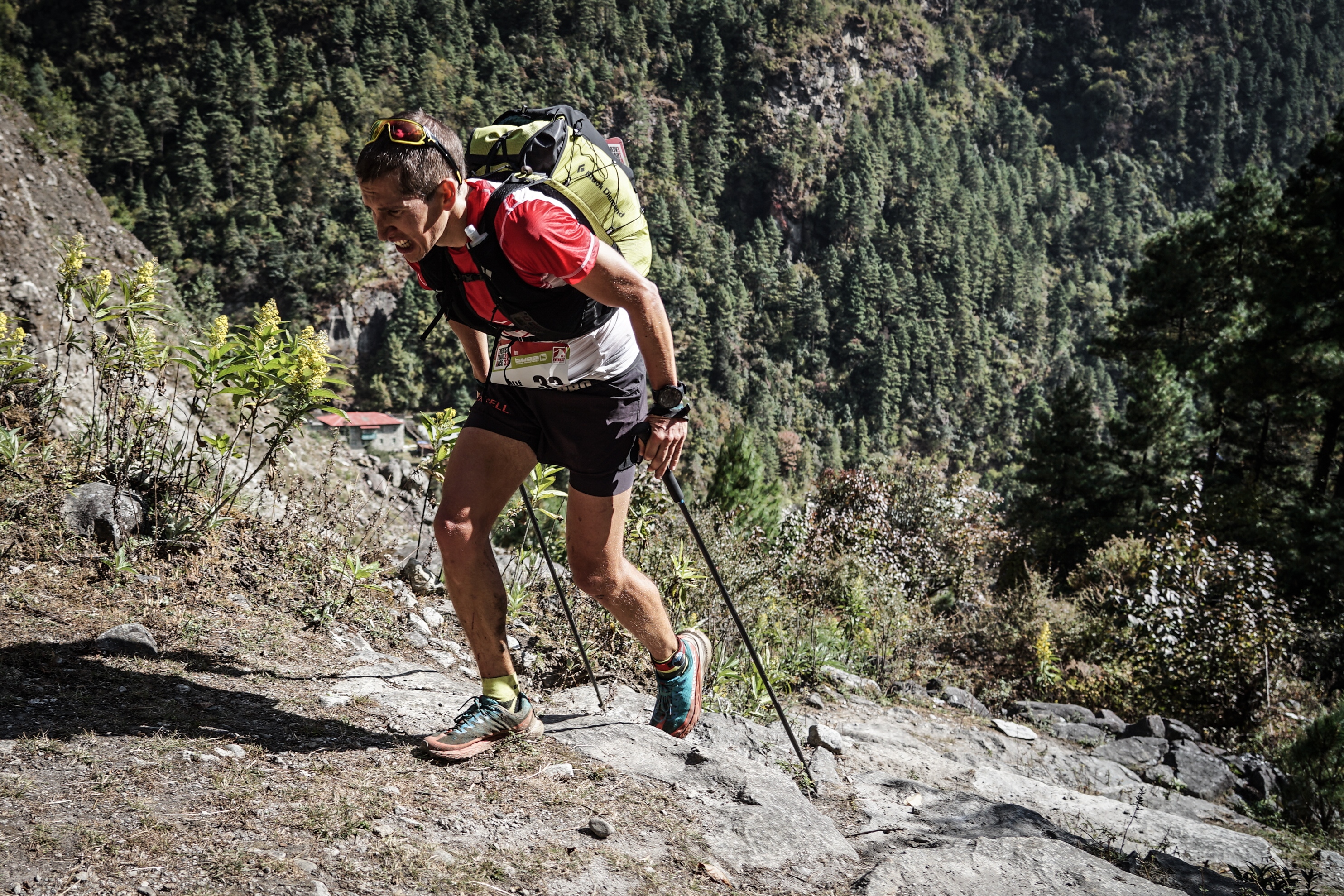 Marc Ollé gana la cuarta etapa de la Everest Trail Race by Tuga