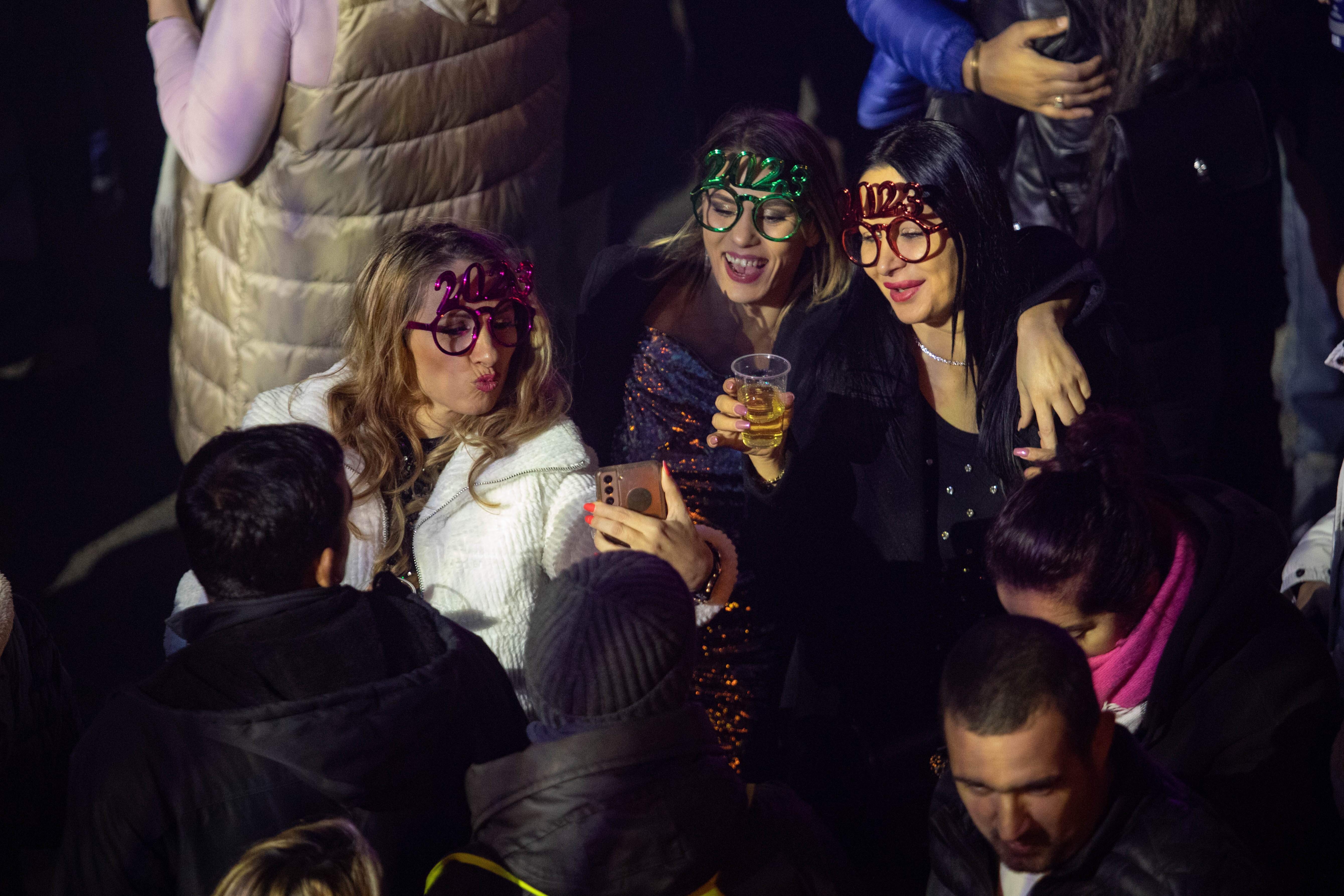 Barcelona recupera el pessebre tradicional i promet un espectacle innovador a Montjuïc per Cap d’Any