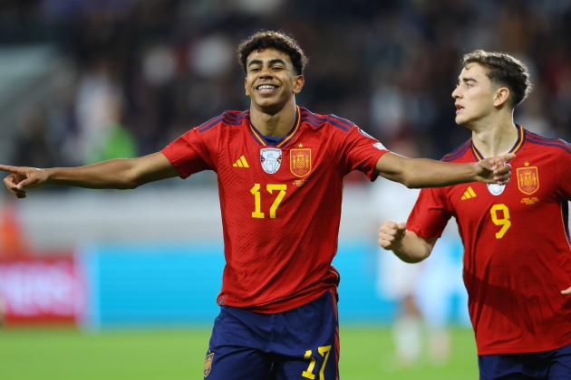 Lamini Yamal i Gavi celebrant un gol amb la seleccion espanyola / Foto: EFE
