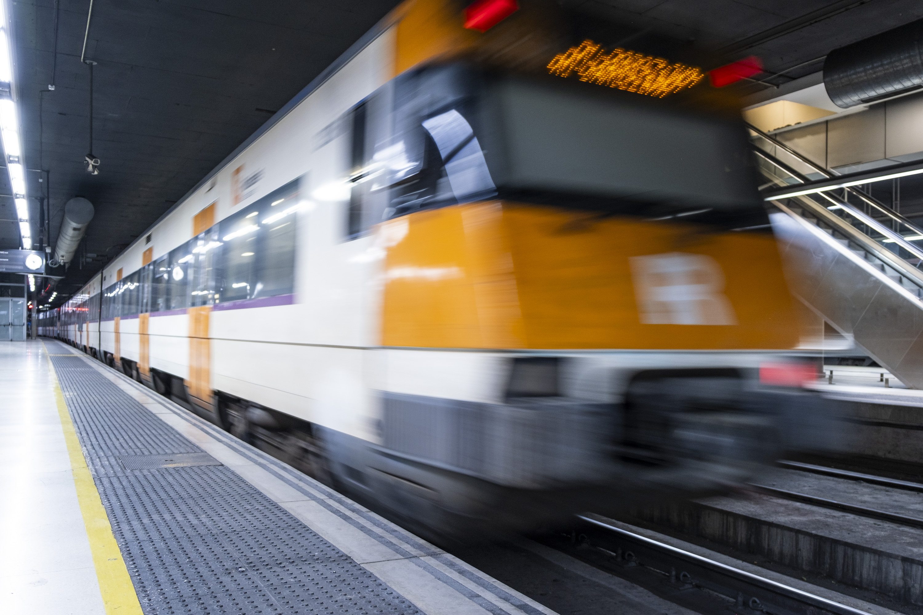 Renfe, rodalies, adif vaga trens / Foto: Carlos Baglietto