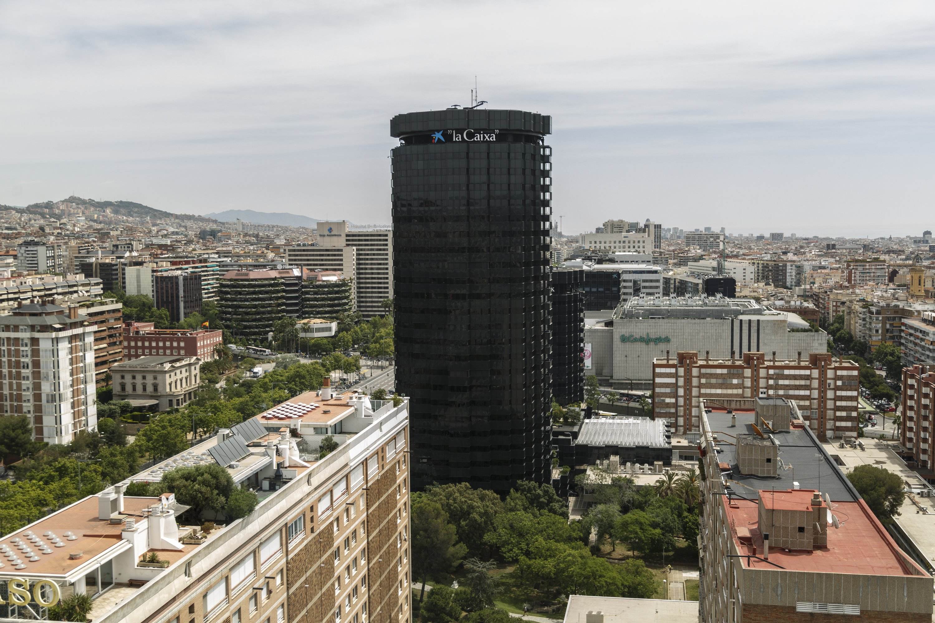 CaixaBank acuerda la venta de su participación en Repsol