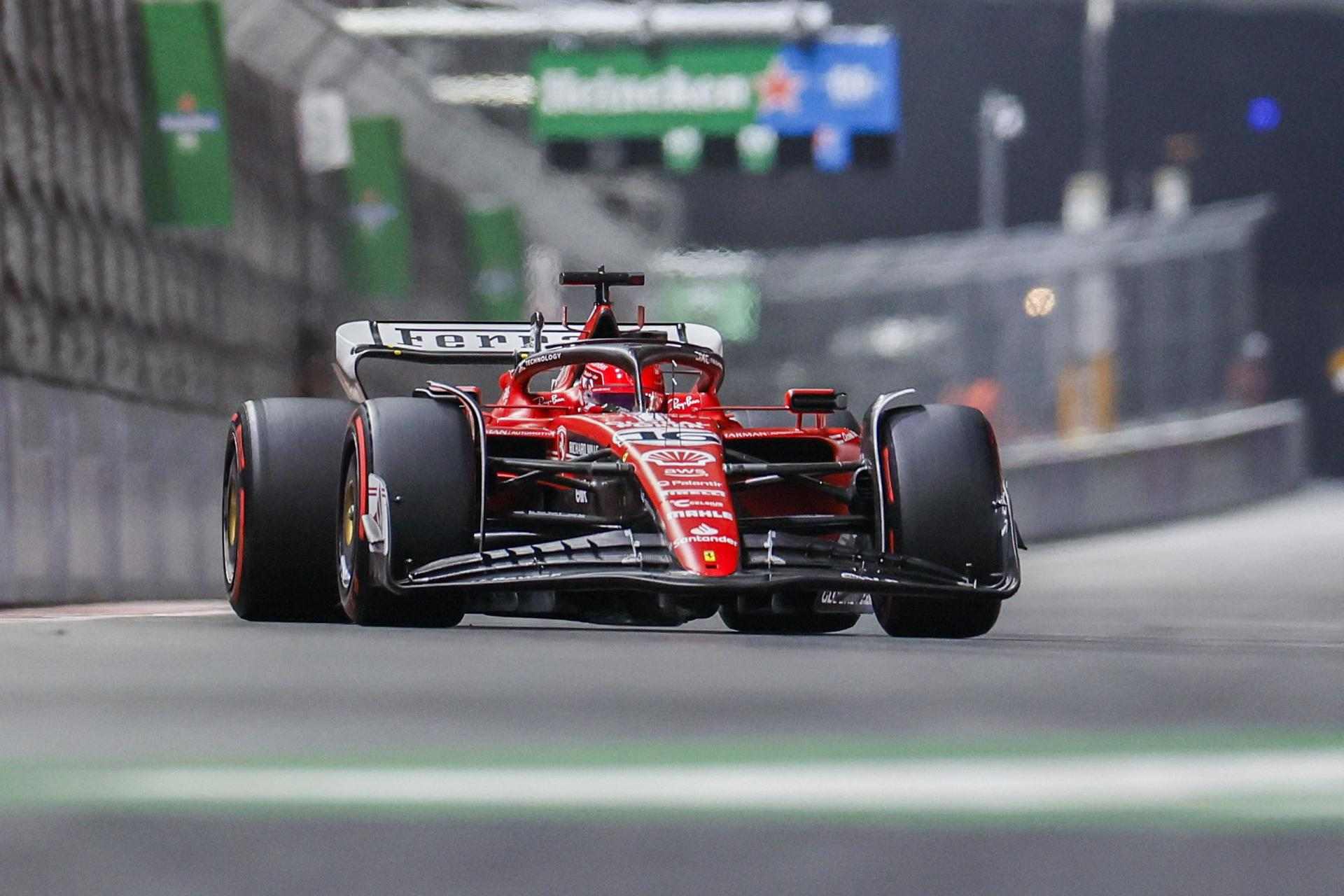 Leclerc se lleva la pole en las Vegas en un final de 'qualy' agridulce para Carlos Sainz y Fernando Alonso