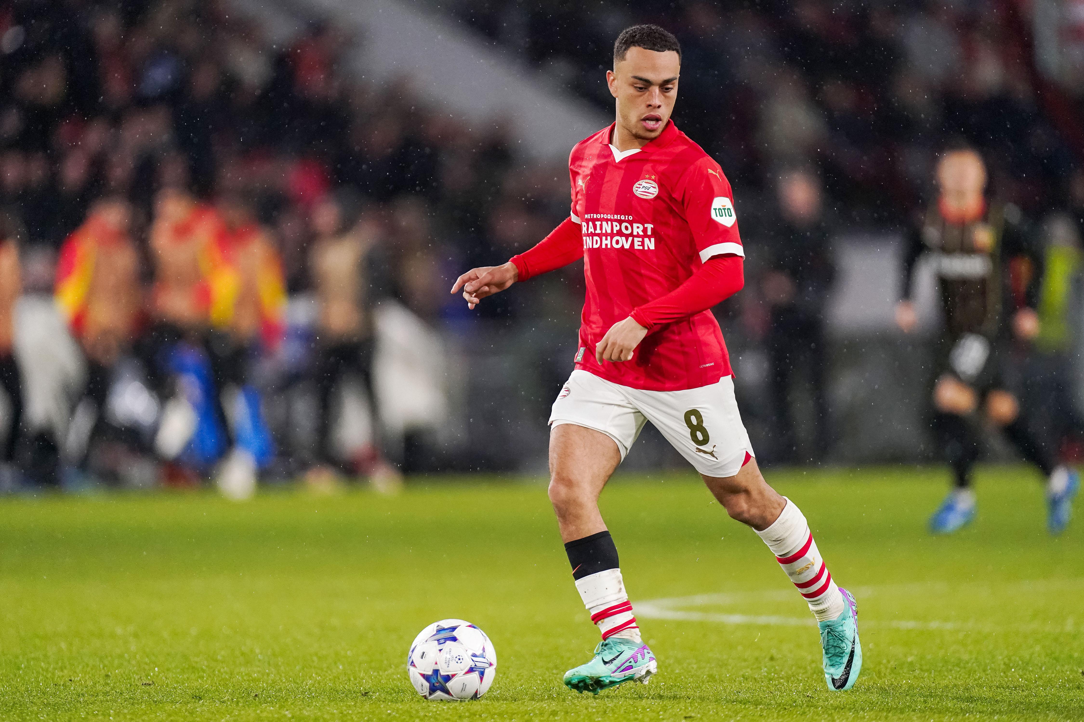 Barça y PSV acuerdan el traspaso de Sergiño Dest