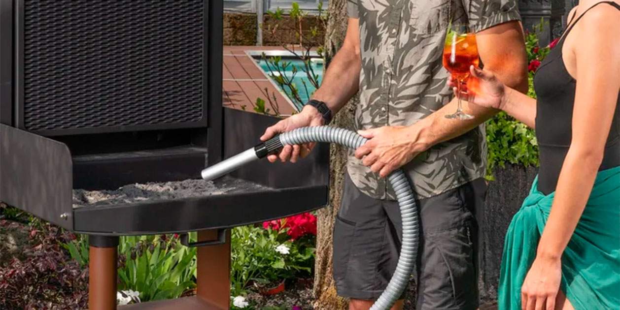 Leroy Merlin arrasa con el aspirador especial para cenizas de chimenea o  barbacoa