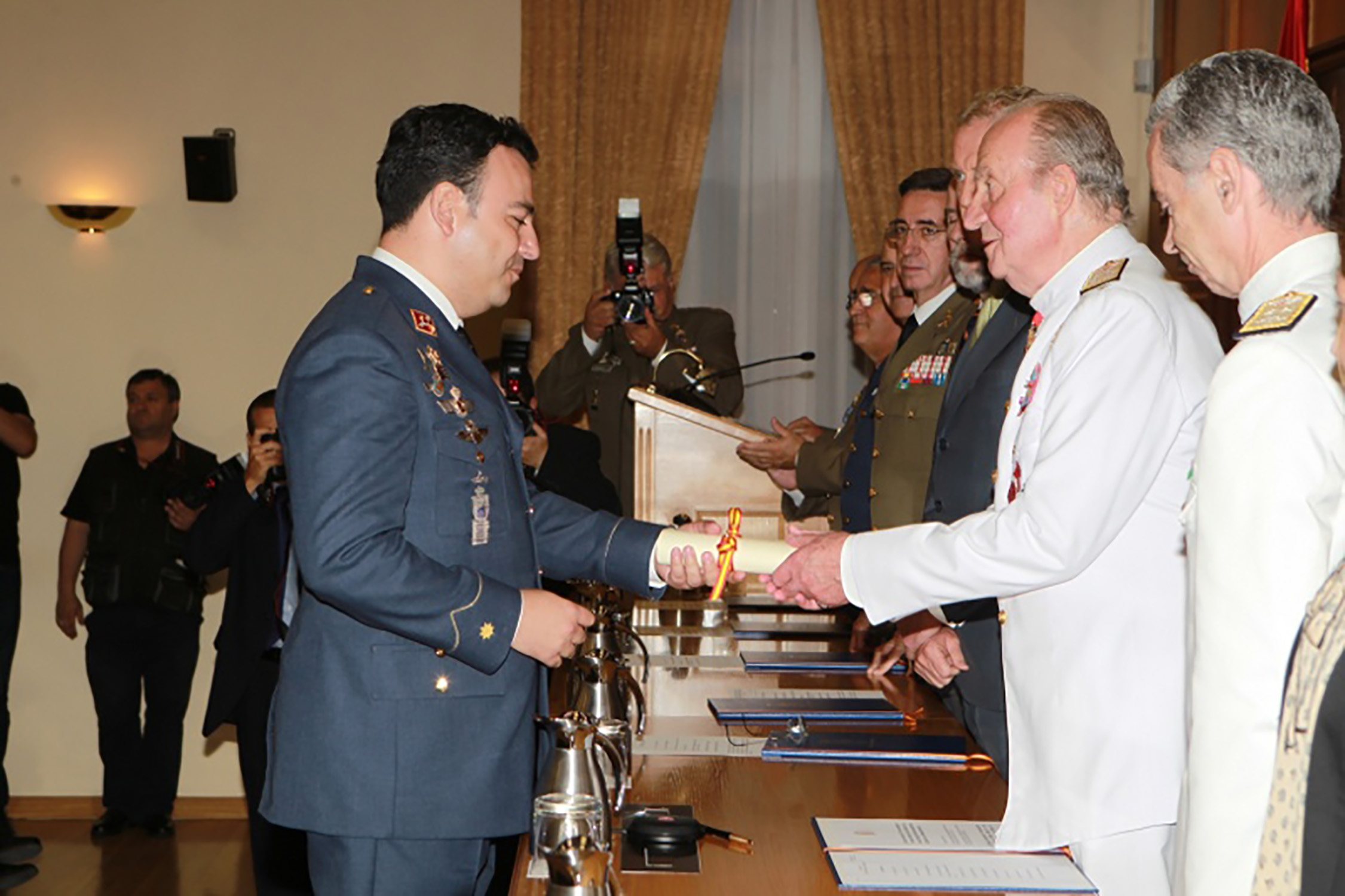 El teniente coronel más listo del Ejército del Aire: 8 meses de teletrabajo estando destinado al Reino Unido