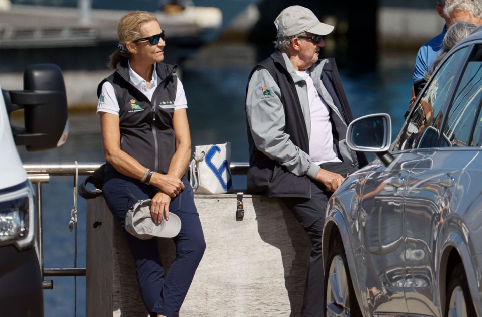 Infanta Elena con Juan Carlos en Sanxenxo